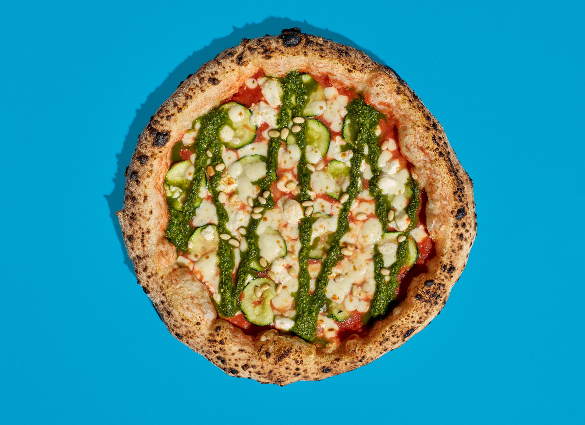 Courgette and pesto sourdough pizza